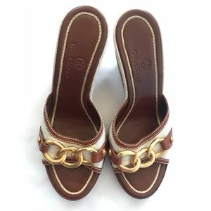 Cole Haan Leather Canvas Wedge 6 B Gold Chain